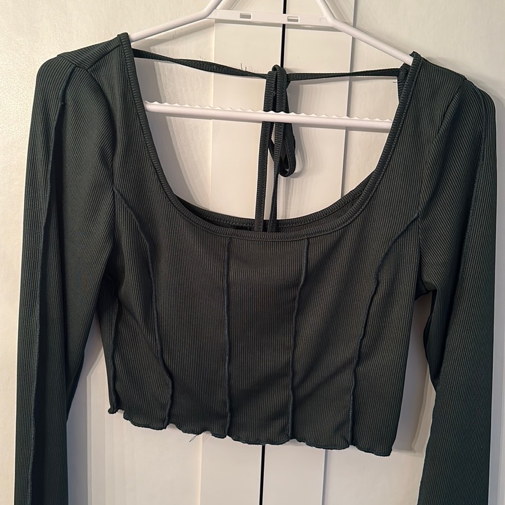 Dark Green crop long sleeve